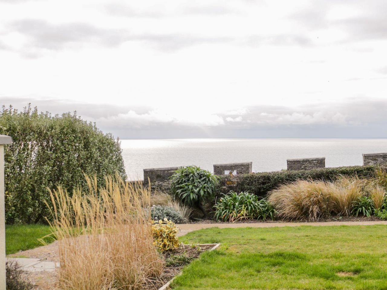 Gara Rock - Garden Apartment 7, Salcombe Exteriör bild